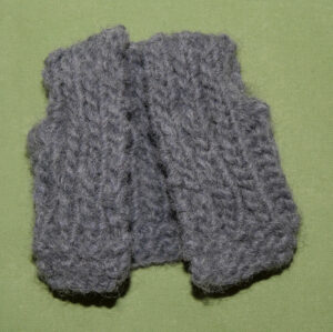 Strickweste grau