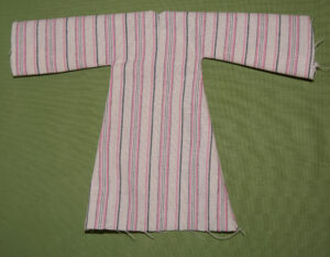 einfaches Kleid rosa gestreift