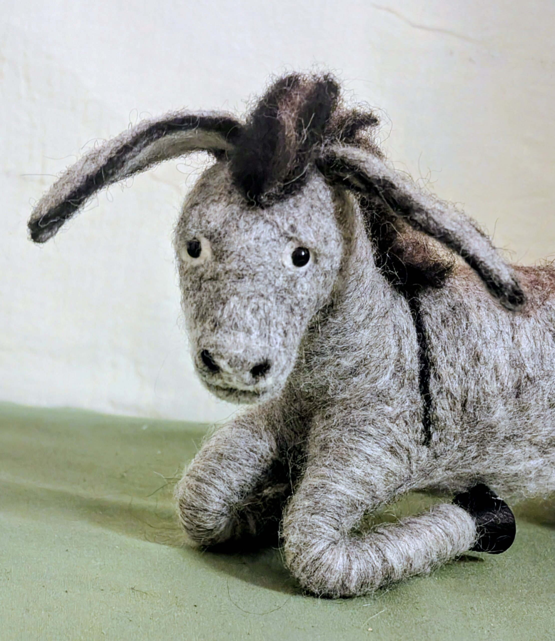 Esel gefilzt, beweglich – Bild 2